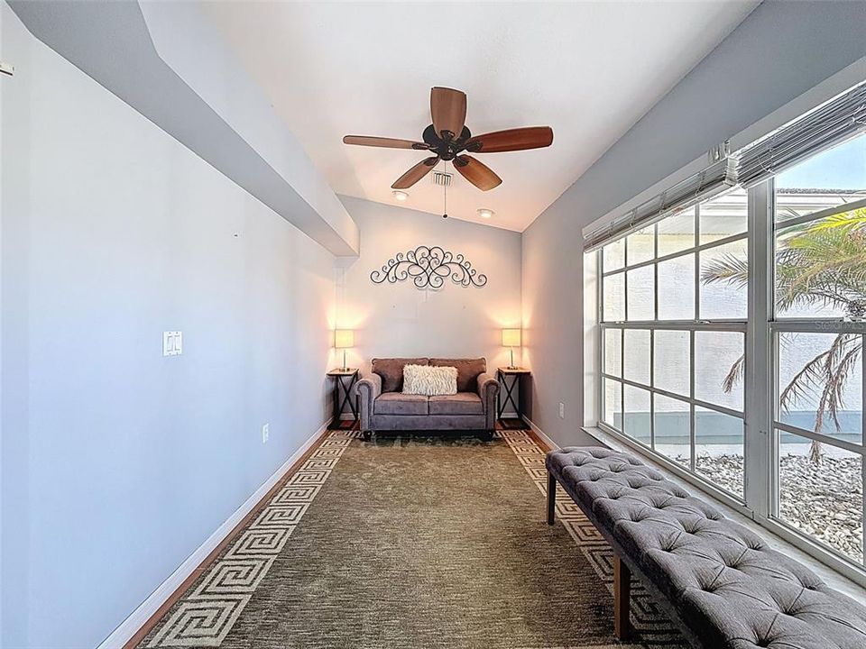 Active With Contract: $326,888 (2 beds, 2 baths, 1708 Square Feet)