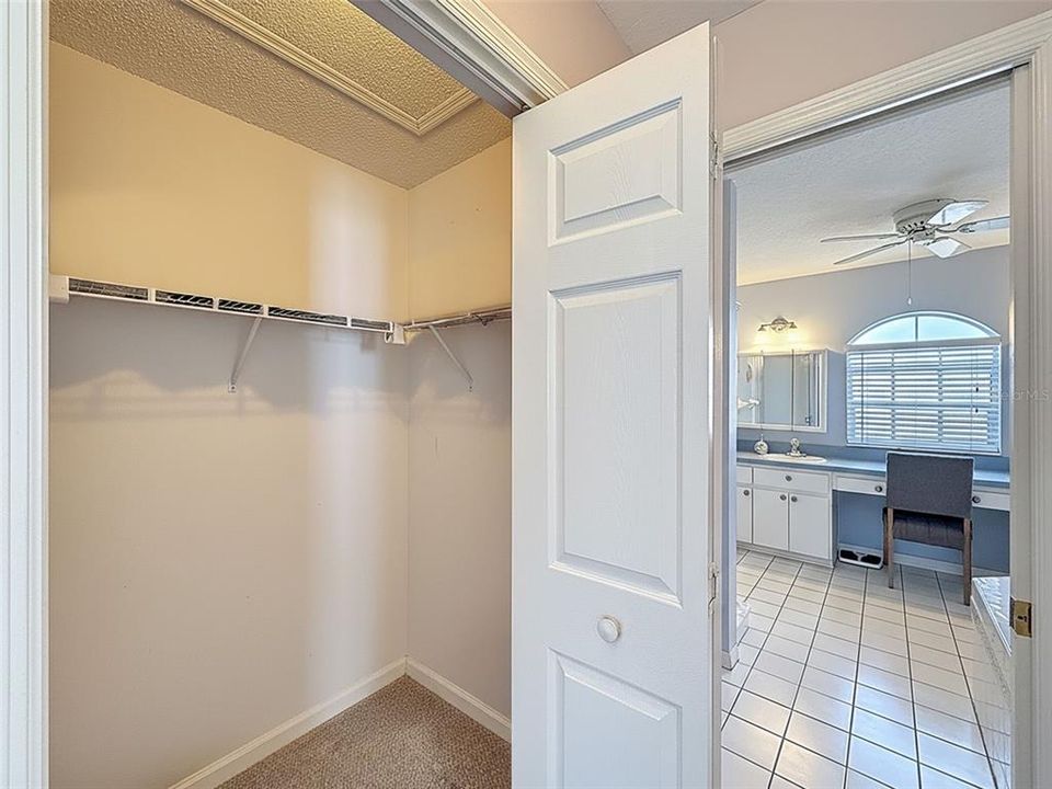 Active With Contract: $326,888 (2 beds, 2 baths, 1708 Square Feet)