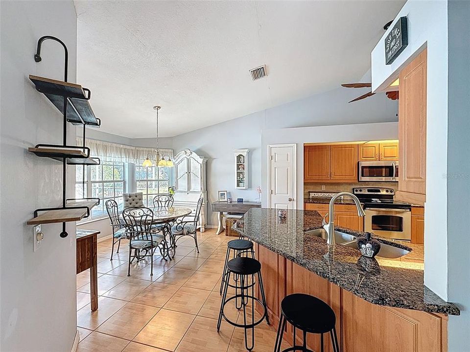 Active With Contract: $326,888 (2 beds, 2 baths, 1708 Square Feet)