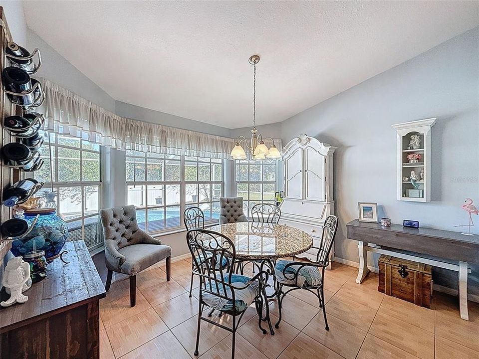 Active With Contract: $326,888 (2 beds, 2 baths, 1708 Square Feet)