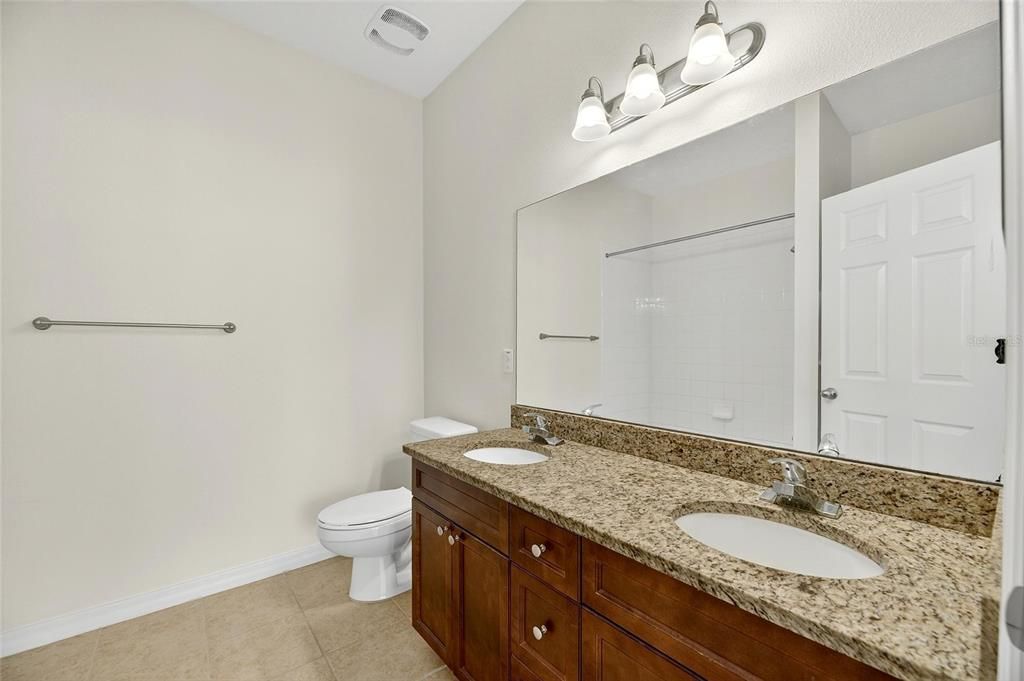 Active With Contract: $310,000 (3 beds, 2 baths, 1436 Square Feet)