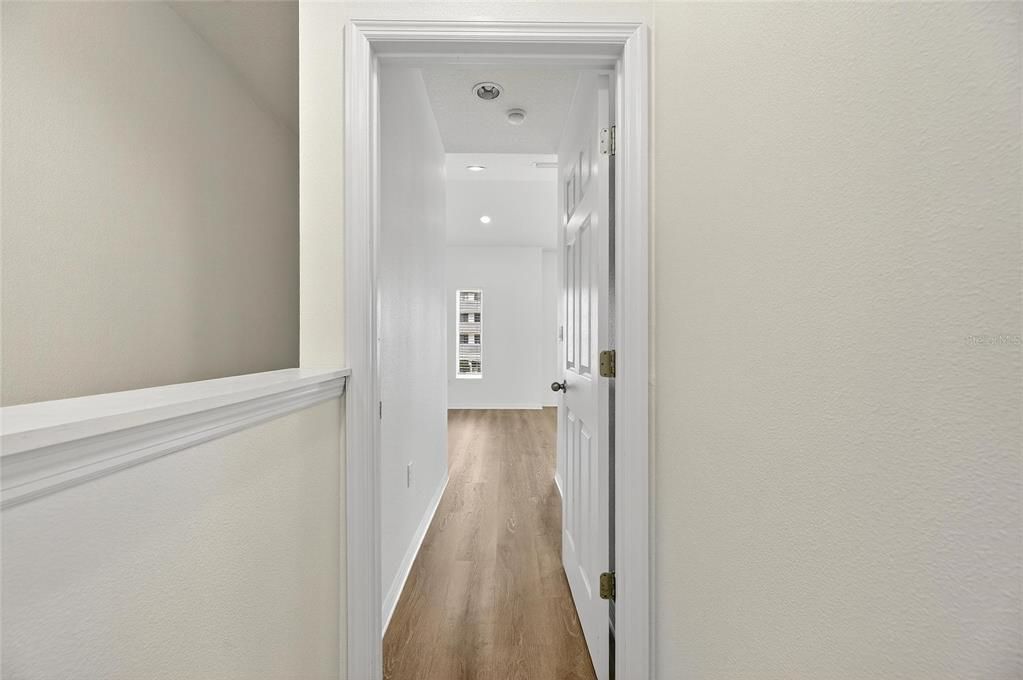 Active With Contract: $310,000 (3 beds, 2 baths, 1436 Square Feet)