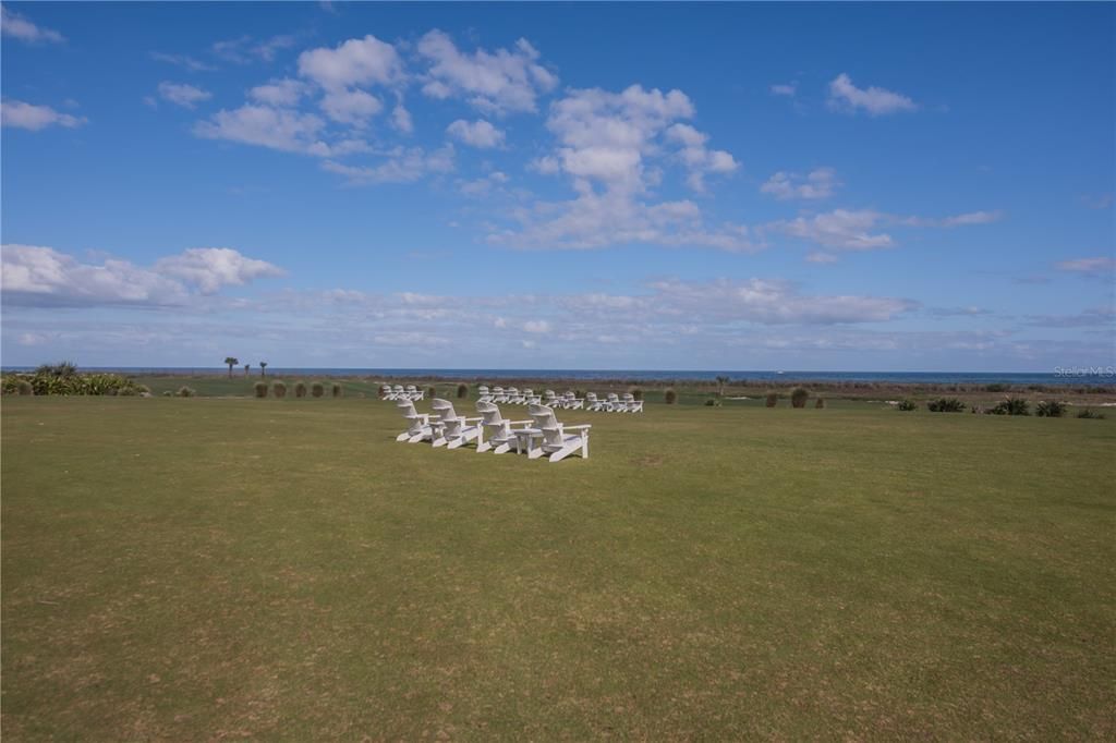 Active With Contract: $430,000 (3 beds, 2 baths, 1696 Square Feet)