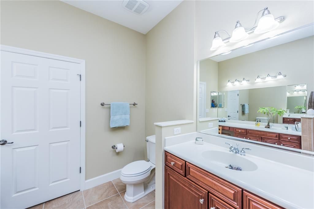 Active With Contract: $430,000 (3 beds, 2 baths, 1696 Square Feet)