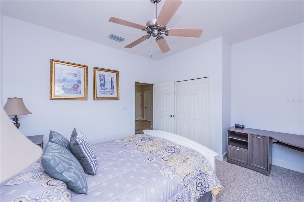 Active With Contract: $430,000 (3 beds, 2 baths, 1696 Square Feet)