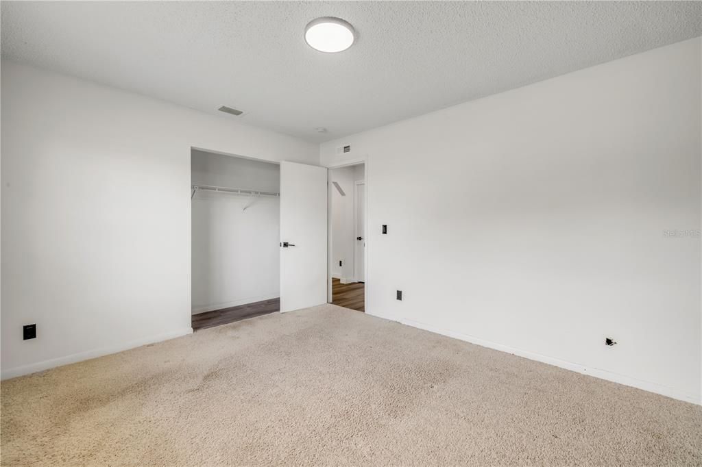 For Sale: $319,900 (3 beds, 2 baths, 1500 Square Feet)