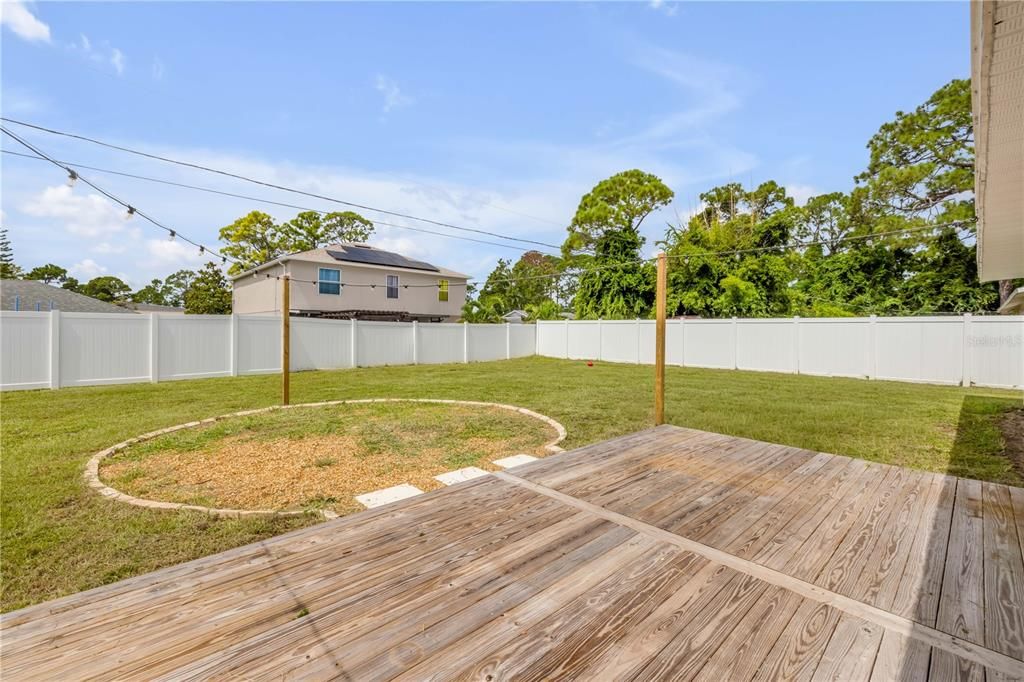 For Sale: $319,900 (3 beds, 2 baths, 1500 Square Feet)