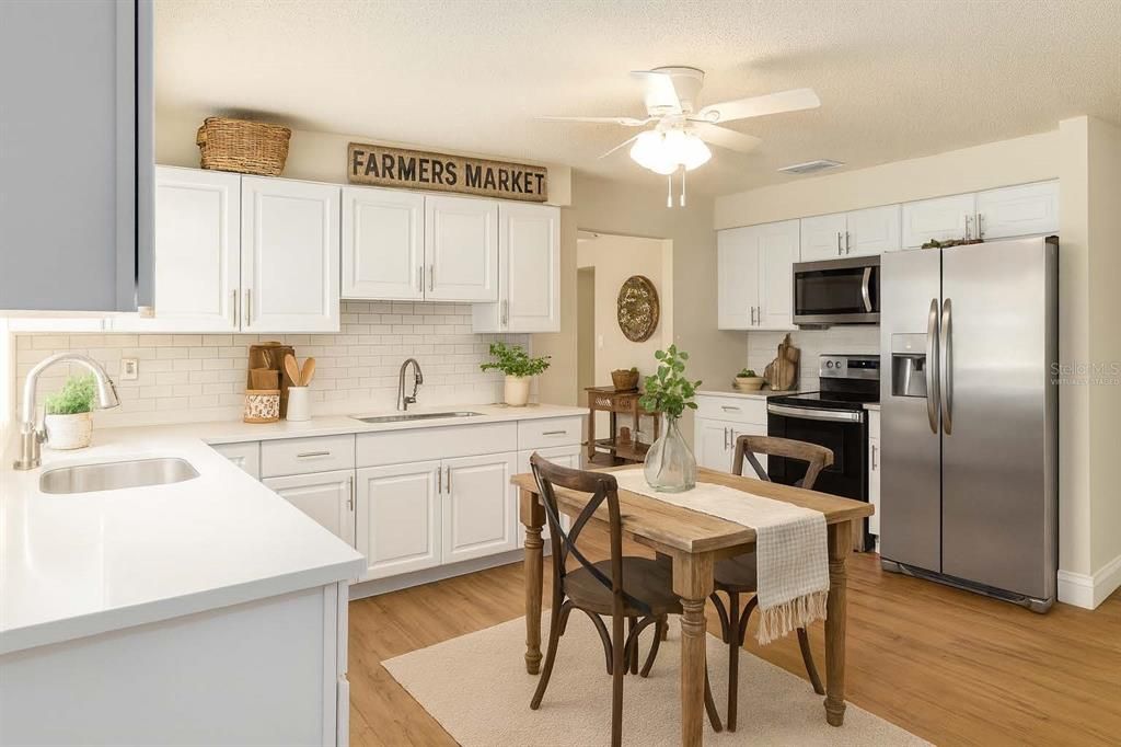 Activo con contrato: $295,000 (3 camas, 1 baños, 1540 Pies cuadrados)