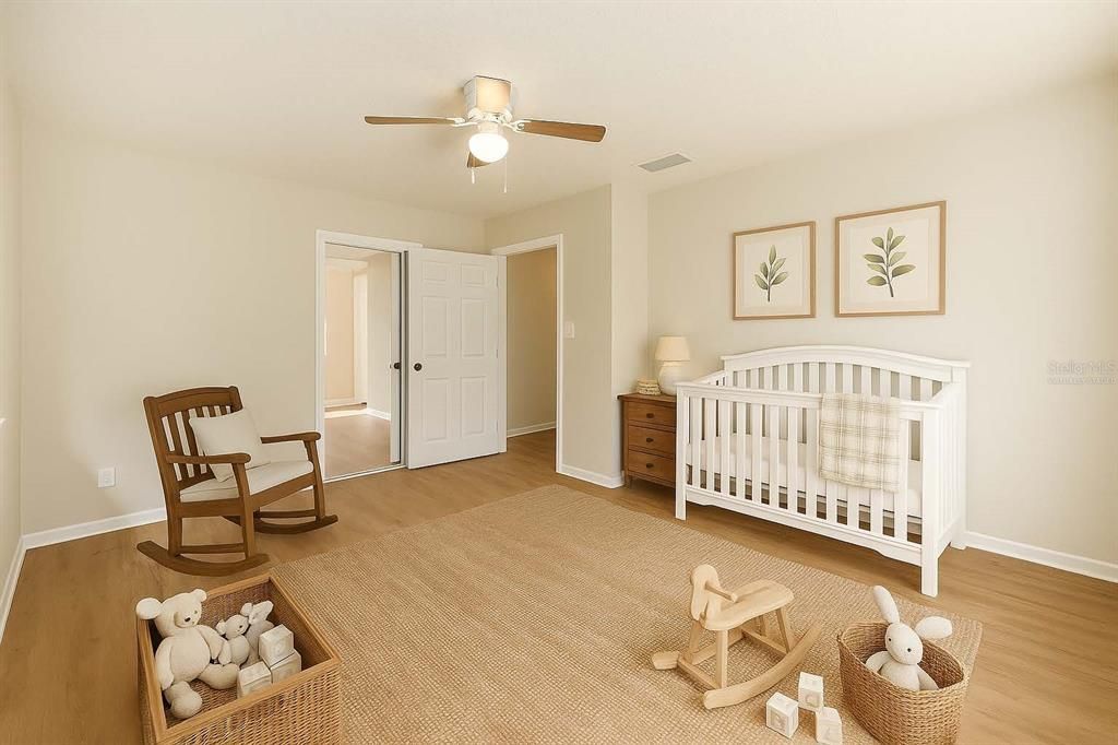 Activo con contrato: $295,000 (3 camas, 1 baños, 1540 Pies cuadrados)