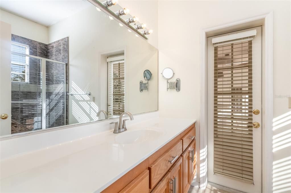 待售: $1,140,000 (4 贝兹, 3 浴室, 3100 平方英尺)