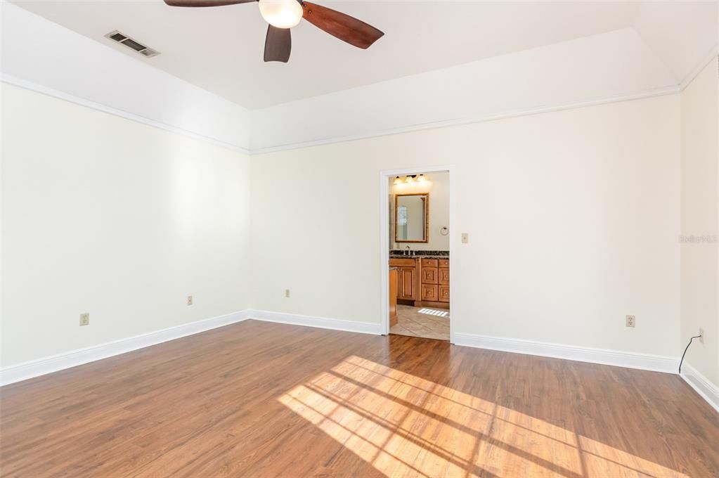 待售: $1,140,000 (4 贝兹, 3 浴室, 3100 平方英尺)