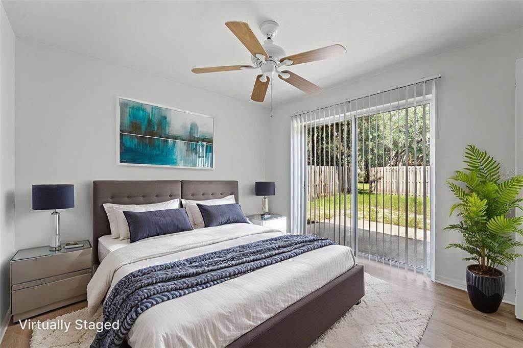 合同活跃: $280,000 (3 贝兹, 2 浴室, 1059 平方英尺)