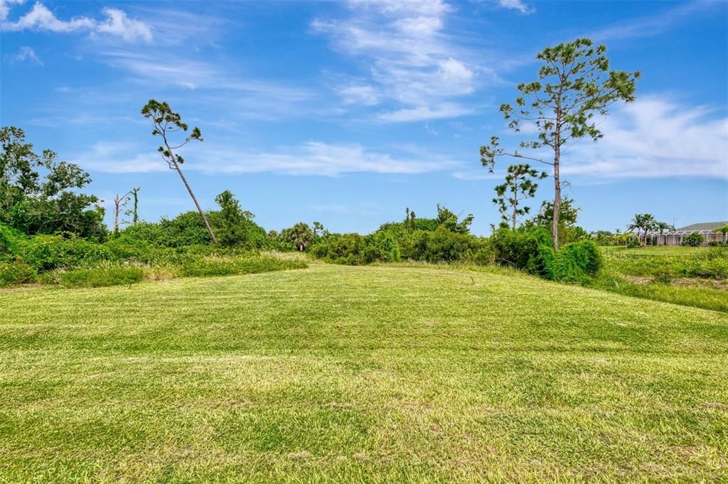 Active With Contract: $579,000 (3 beds, 2 baths, 1877 Square Feet)