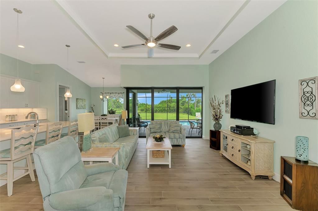 Active With Contract: $579,000 (3 beds, 2 baths, 1877 Square Feet)