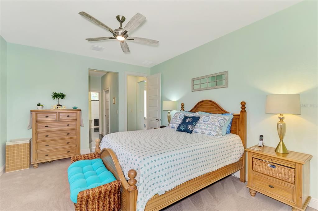 Active With Contract: $579,000 (3 beds, 2 baths, 1877 Square Feet)