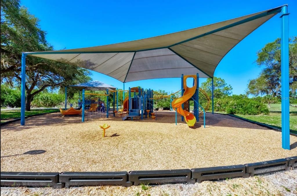 Active With Contract: $579,000 (3 beds, 2 baths, 1877 Square Feet)