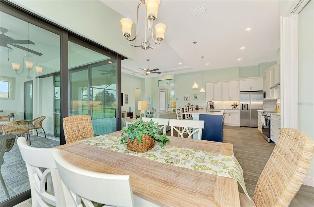 Active With Contract: $579,000 (3 beds, 2 baths, 1877 Square Feet)