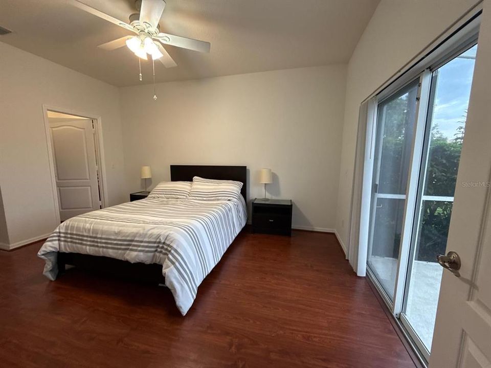 Active With Contract: $249,000 (2 beds, 2 baths, 1249 Square Feet)