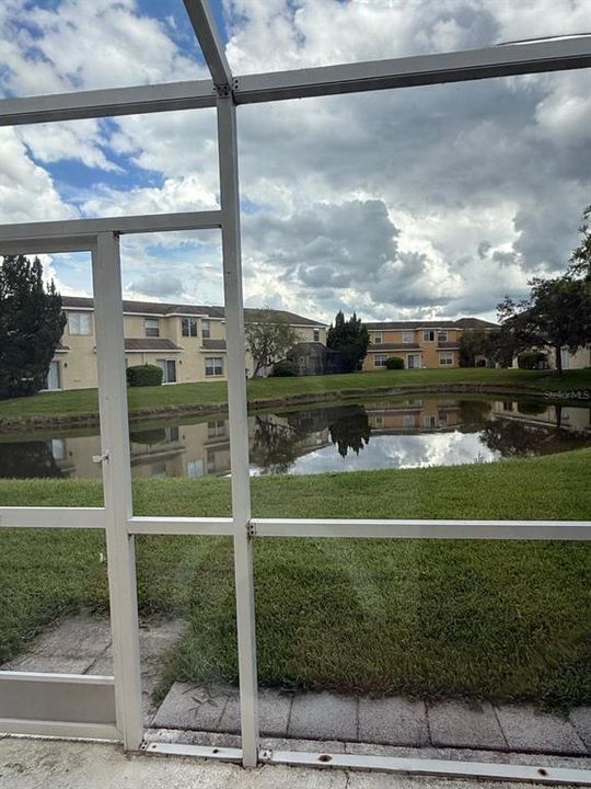 Active With Contract: $249,000 (2 beds, 2 baths, 1249 Square Feet)