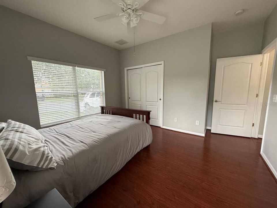 Active With Contract: $249,000 (2 beds, 2 baths, 1249 Square Feet)