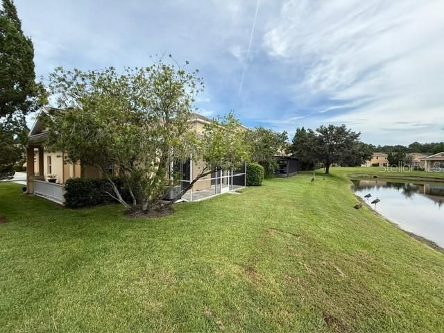 Active With Contract: $249,000 (2 beds, 2 baths, 1249 Square Feet)