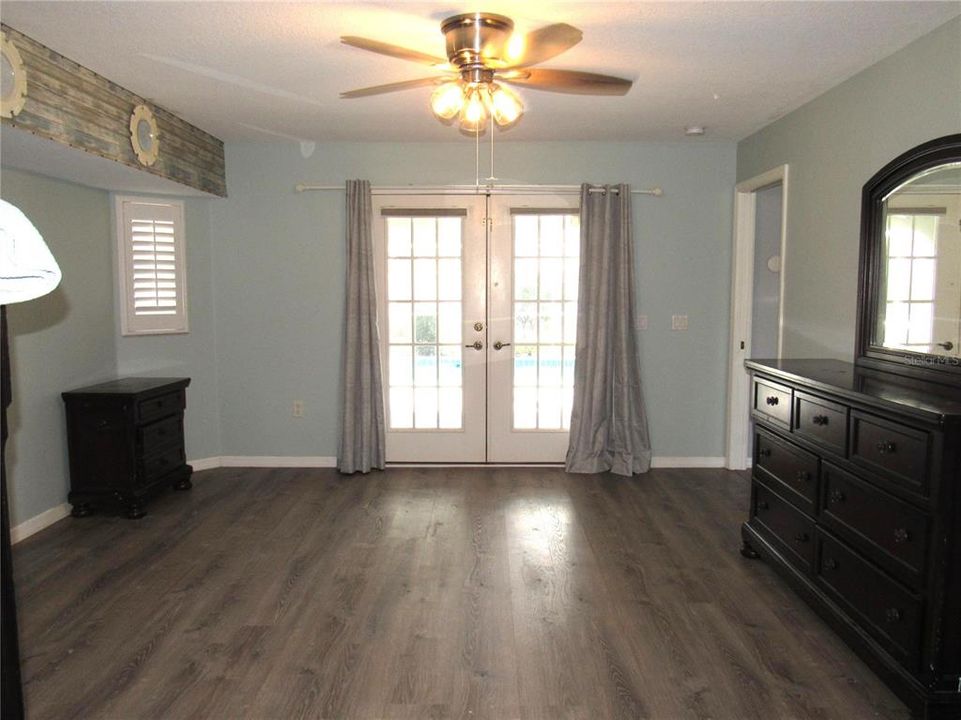 En Venta: $424,900 (3 camas, 2 baños, 2145 Pies cuadrados)