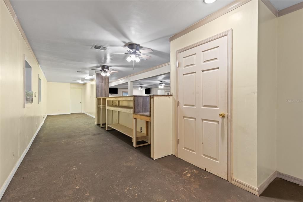 待售: $599,900 (0 贝兹, 0 浴室, 2340 平方英尺)