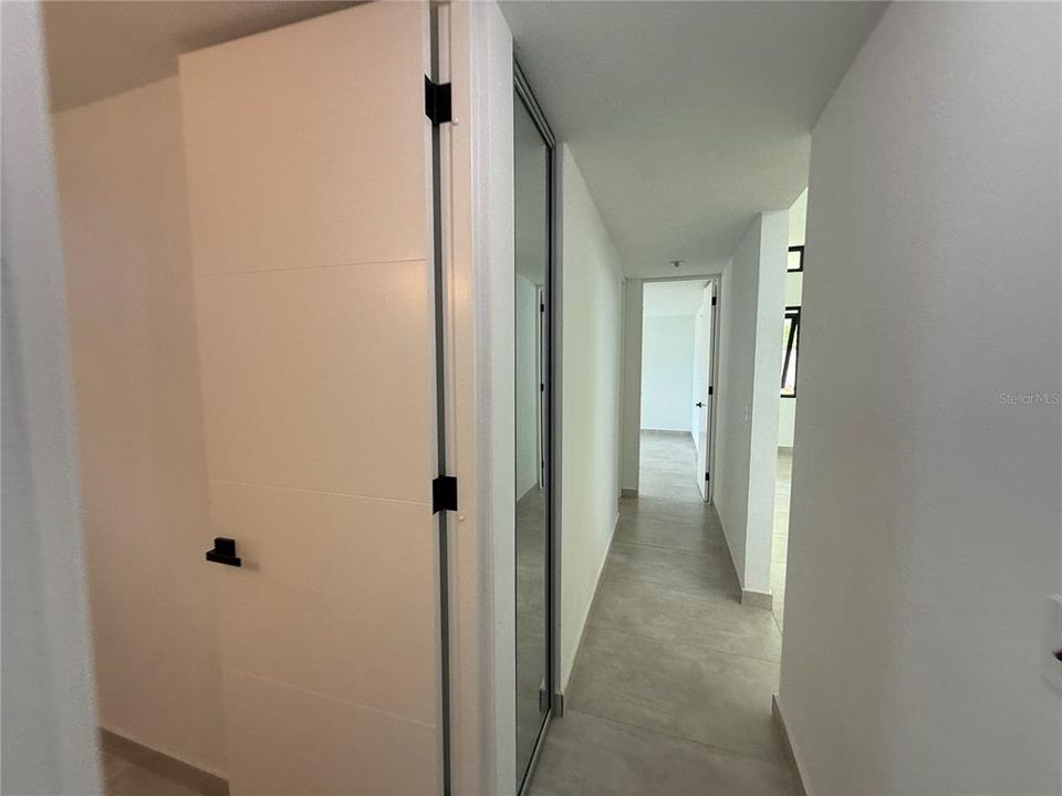 For Sale: $1,275,000 (4 beds, 2 baths, 2880 Square Feet)