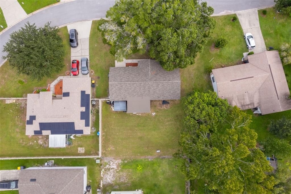 Под контрактом: $237,500 (3 спален, 2 ванн, 1000 Квадратных фут)