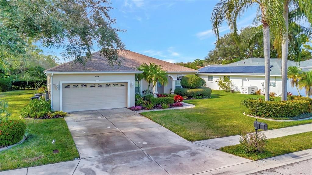 For Rent: $6,200 (2 beds, 2 baths, 1838 Square Feet)