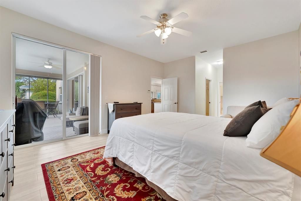 出租: $4,500 (2 贝兹, 2 浴室, 1838 平方英尺)