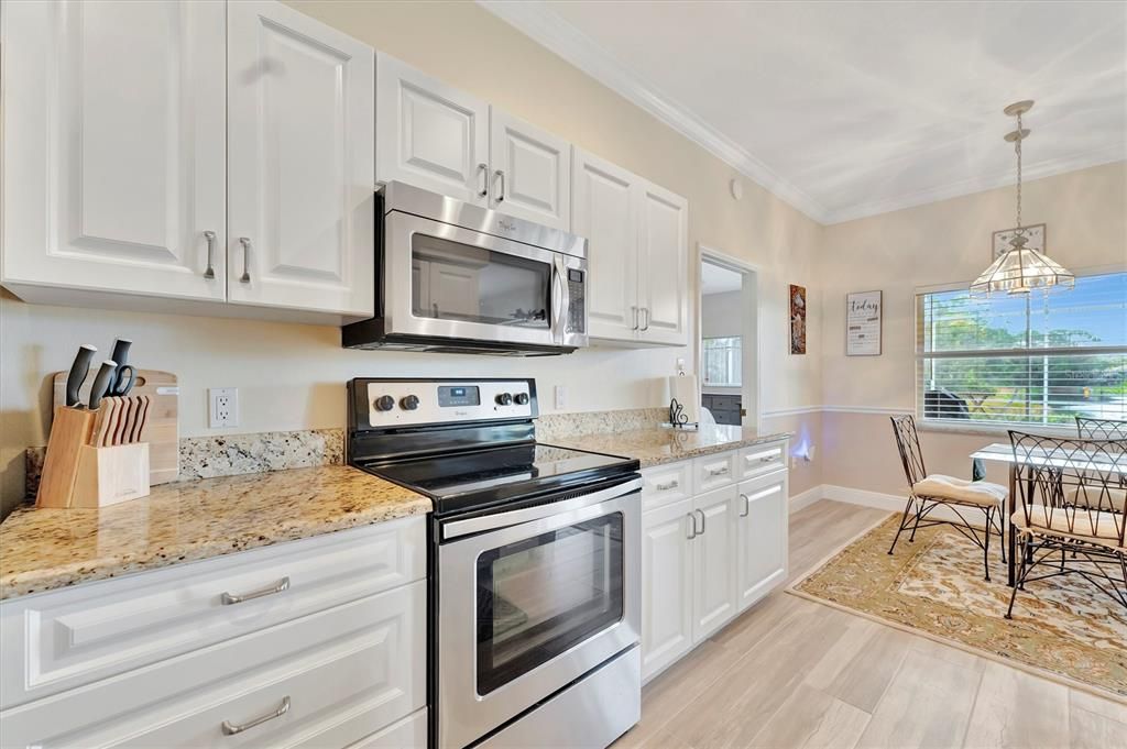 出租: $4,500 (2 贝兹, 2 浴室, 1838 平方英尺)