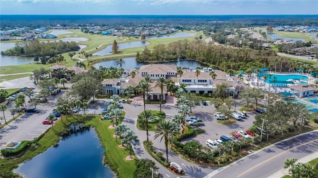 Activo con contrato: $399,000 (3 camas, 3 baños, 2279 Pies cuadrados)