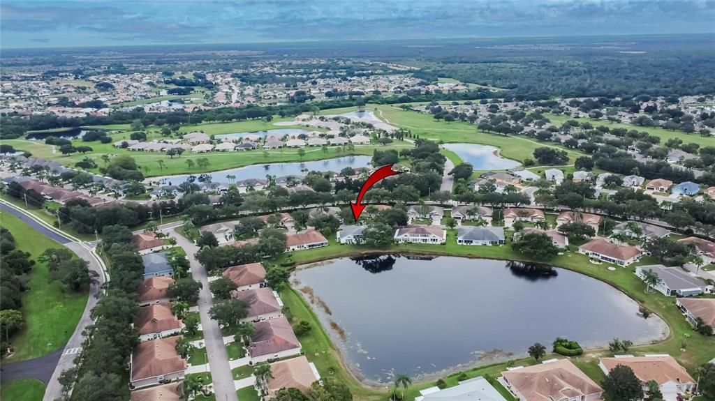 Activo con contrato: $399,000 (3 camas, 3 baños, 2279 Pies cuadrados)