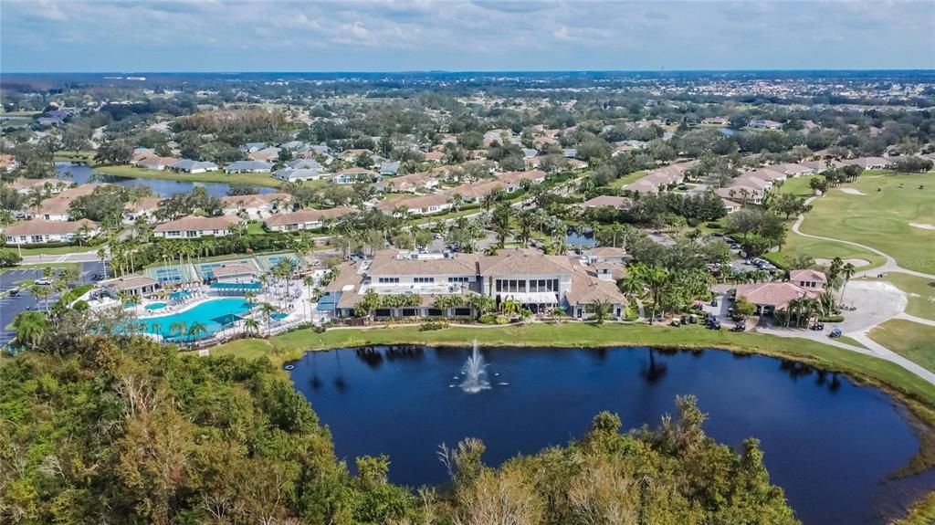 Activo con contrato: $399,000 (3 camas, 3 baños, 2279 Pies cuadrados)