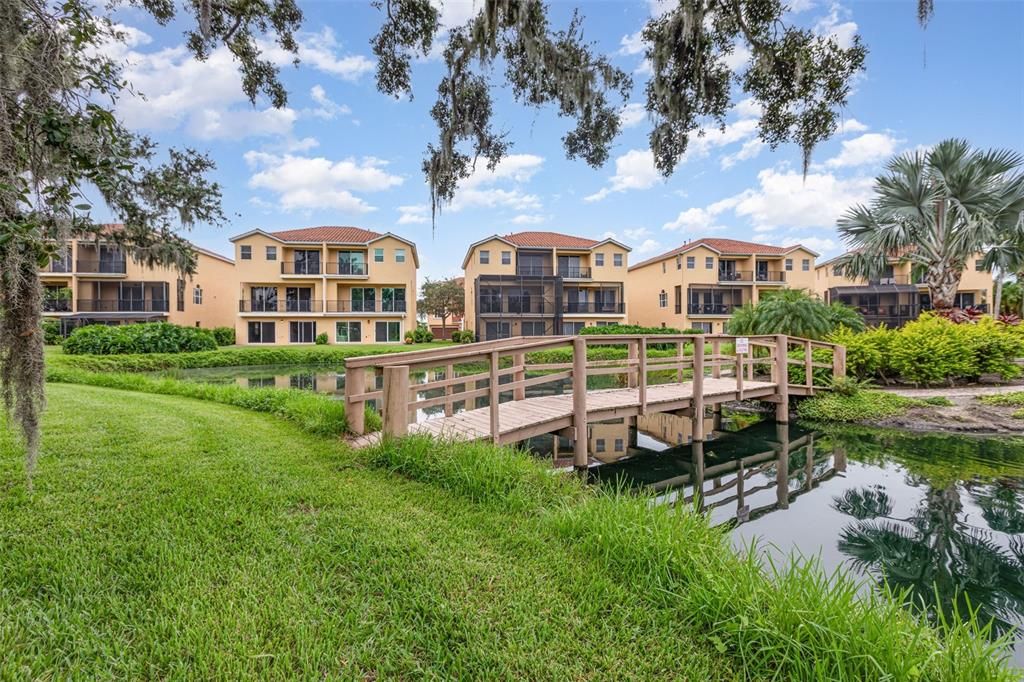 For Sale: $550,000 (3 beds, 4 baths, 2848 Square Feet)