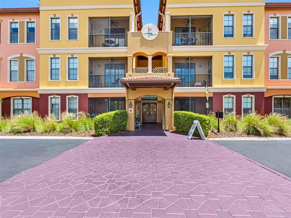 Recently Rented: $3,500 (2 beds, 2 baths, 1019 Square Feet)