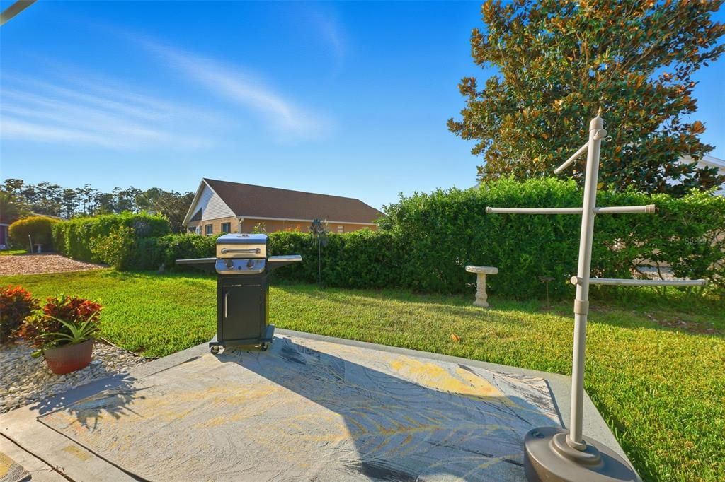 Active With Contract: $324,900 (2 beds, 2 baths, 1364 Square Feet)