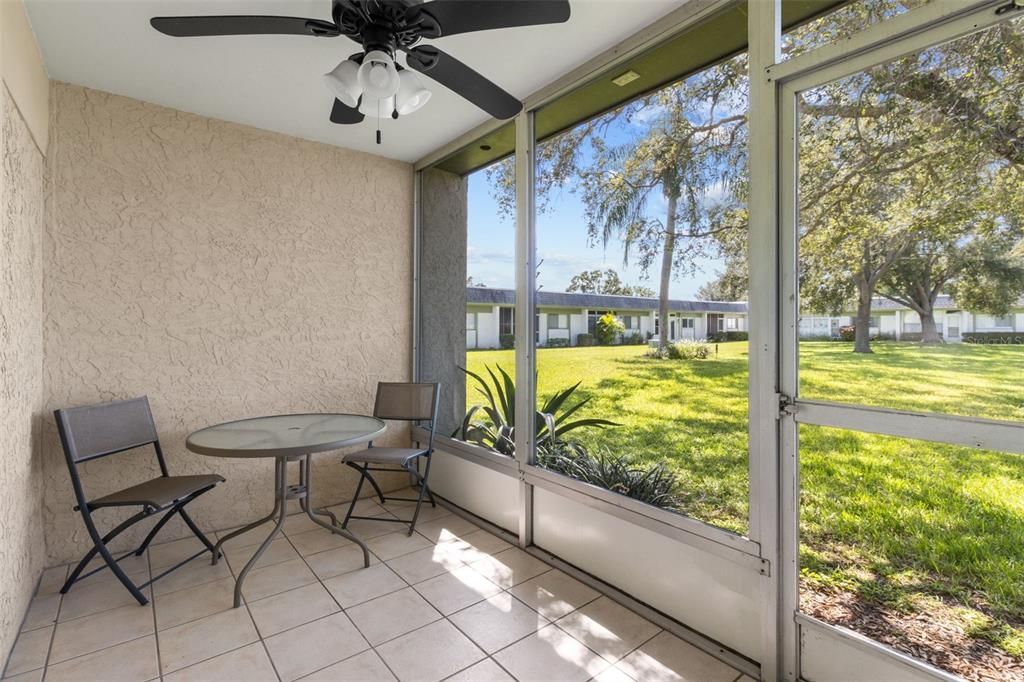 合同活跃: $116,500 (1 贝兹, 1 浴室, 635 平方英尺)