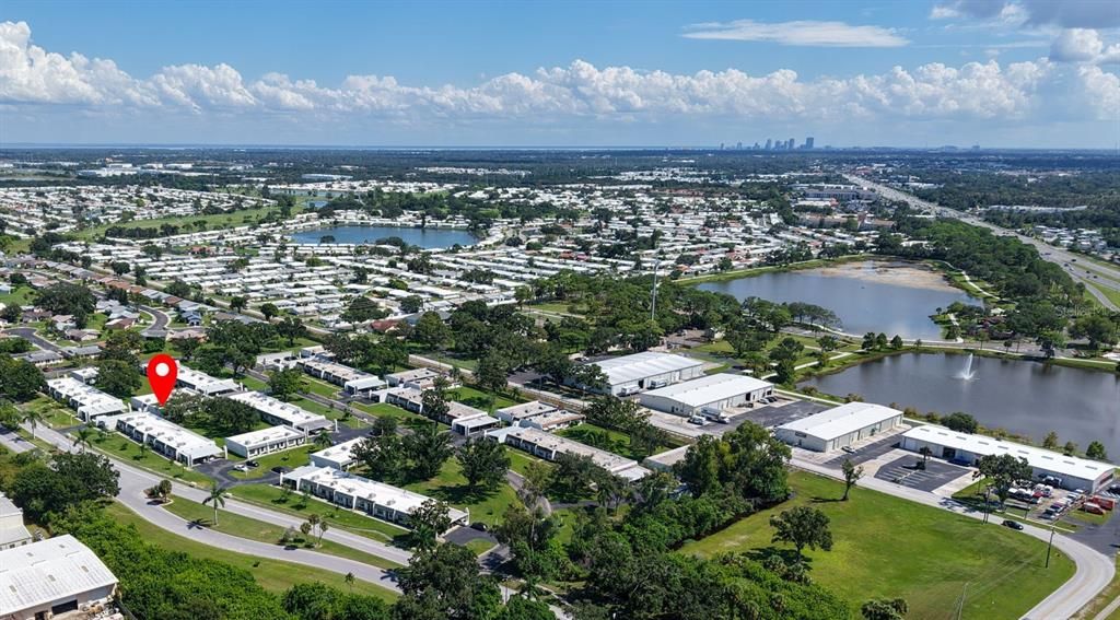 合同活跃: $116,500 (1 贝兹, 1 浴室, 635 平方英尺)