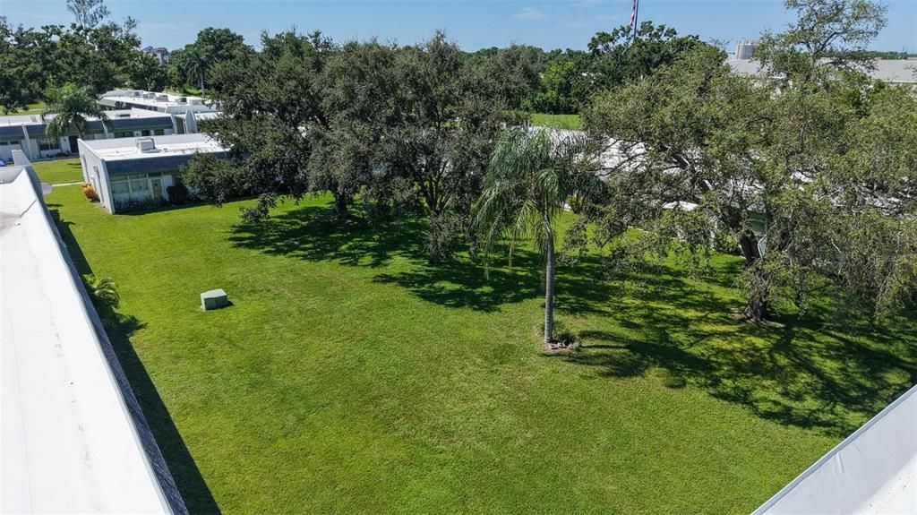 合同活跃: $116,500 (1 贝兹, 1 浴室, 635 平方英尺)