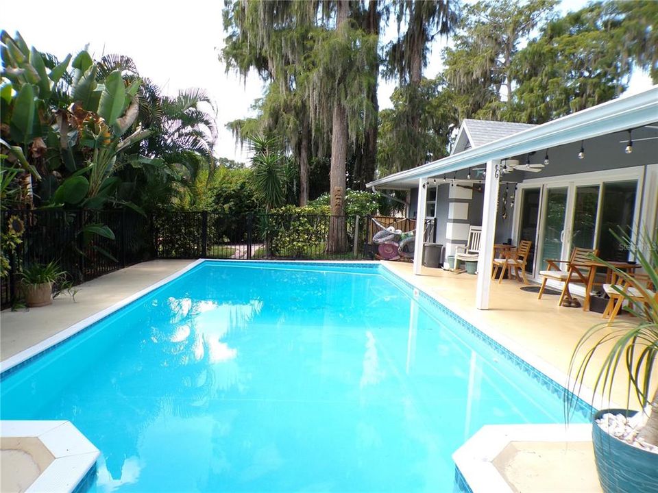 For Sale: $739,550 (4 beds, 2 baths, 2157 Square Feet)