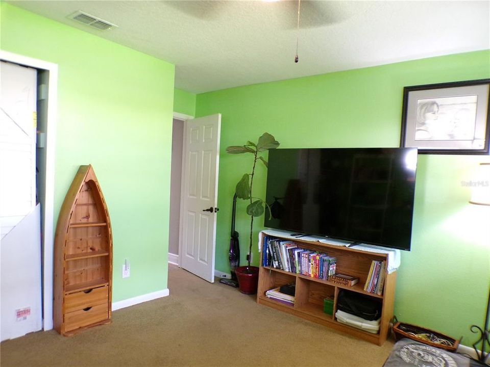 For Sale: $739,550 (4 beds, 2 baths, 2157 Square Feet)