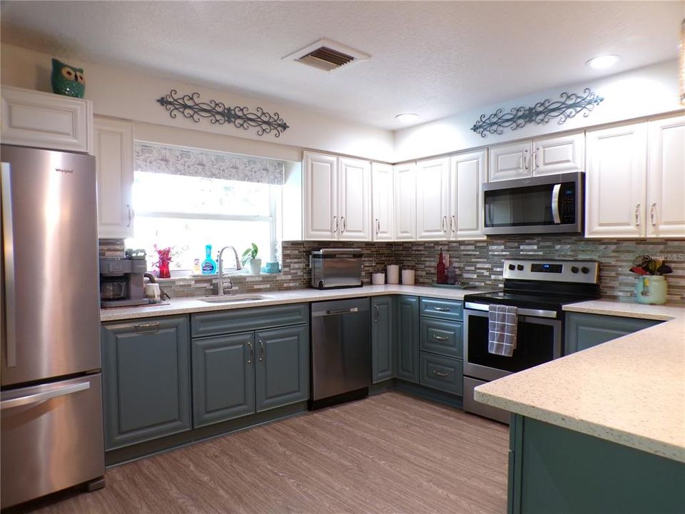 For Sale: $739,550 (4 beds, 2 baths, 2157 Square Feet)