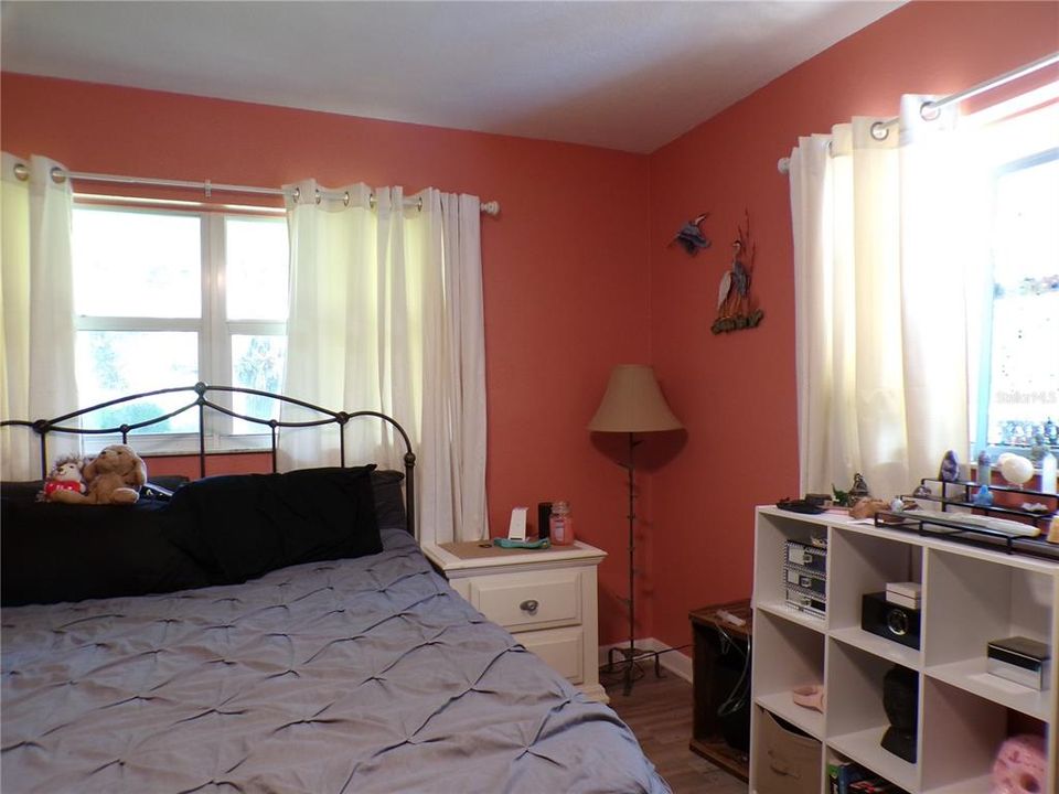 For Sale: $739,550 (4 beds, 2 baths, 2157 Square Feet)