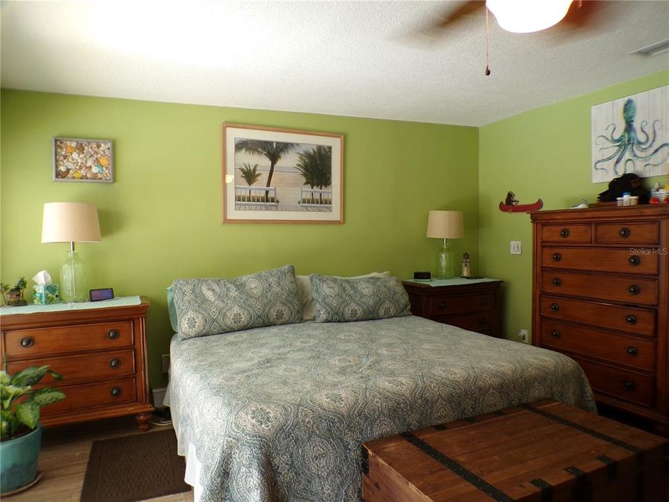 For Sale: $739,550 (4 beds, 2 baths, 2157 Square Feet)