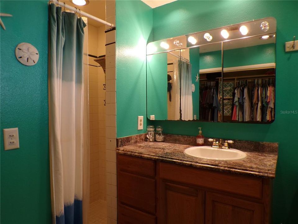 For Sale: $739,550 (4 beds, 2 baths, 2157 Square Feet)