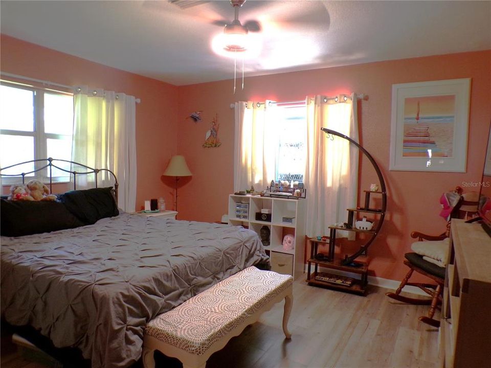 For Sale: $739,550 (4 beds, 2 baths, 2157 Square Feet)