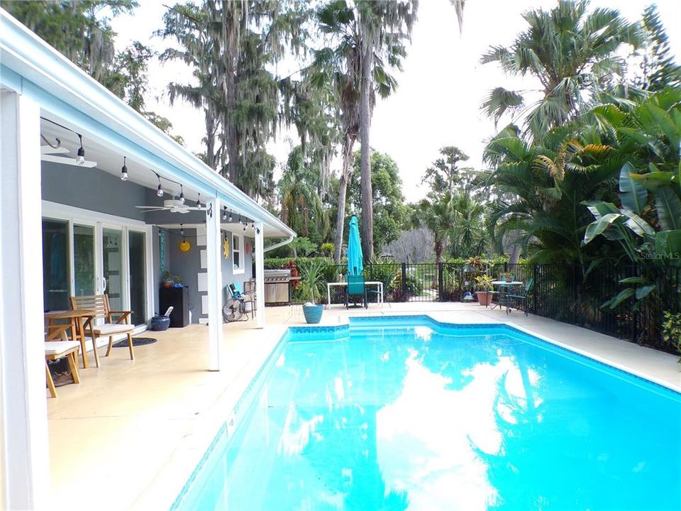 For Sale: $739,550 (4 beds, 2 baths, 2157 Square Feet)