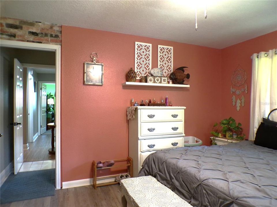 For Sale: $739,550 (4 beds, 2 baths, 2157 Square Feet)